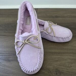 UGG Women's Suede Moccasin Slipper - Light Lavender with Tan Laces Sz 9